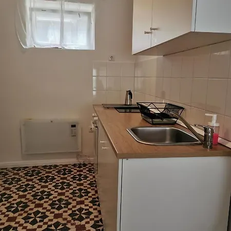 Petőfi 17 *