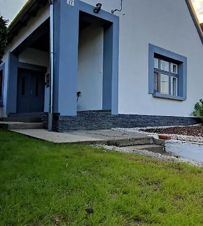 Petőfi 17 * Badacsonytomaj