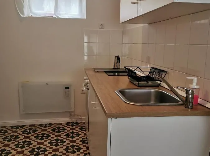 Petofi 17 Vendeghaz *