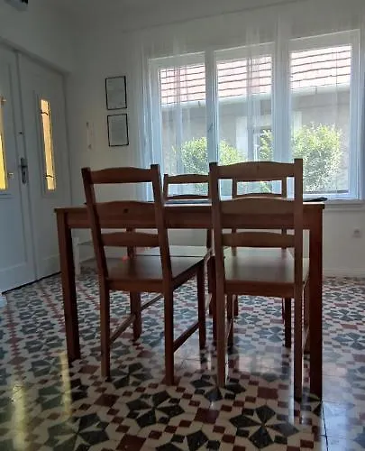 Petofi 17 Vendeghaz בית נופש